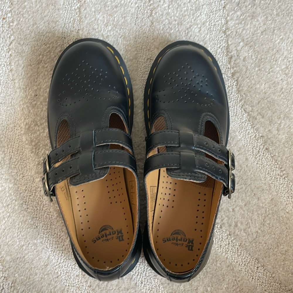 Dr Martens Mary Jane’s size 7